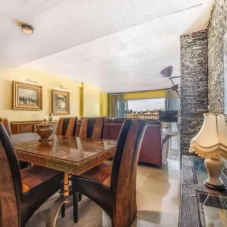 Apartmán Espectacular Atico En Puerto Marina Benalmádena