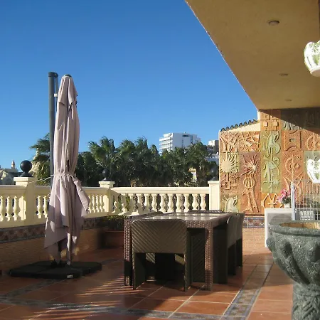 Espectacular Atico En Puerto Marina Benalmádena